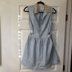 Stylish Blue Dress with Pearl Collar